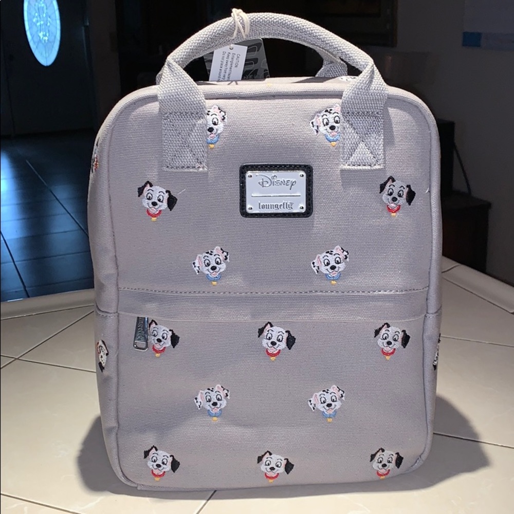 101 Dalmatians Loungefly Backpack - Picture 5 of 10